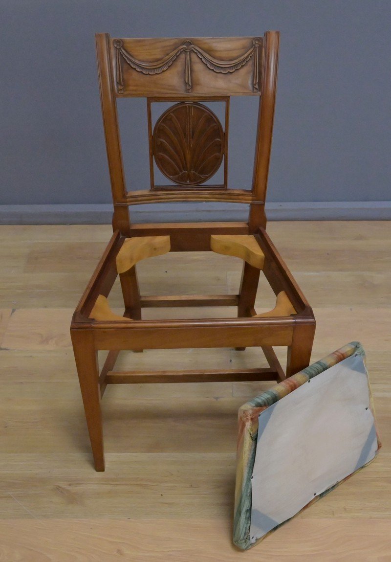 Suite de 12 Chaises Provençales en Merisier – Milieu XXe-photo-6