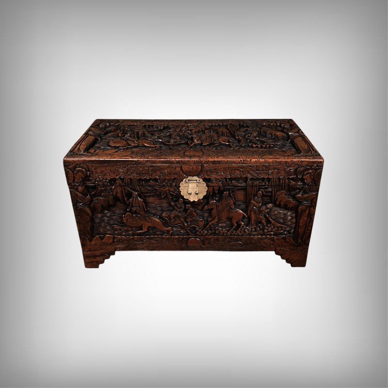 Large Chines Trunk, Camphor Wood