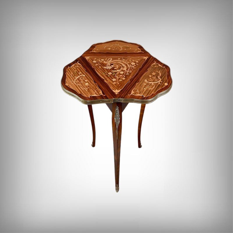 Petite Table à Volets en Acajou, époque Napoléon III – 2ème partie XIXe