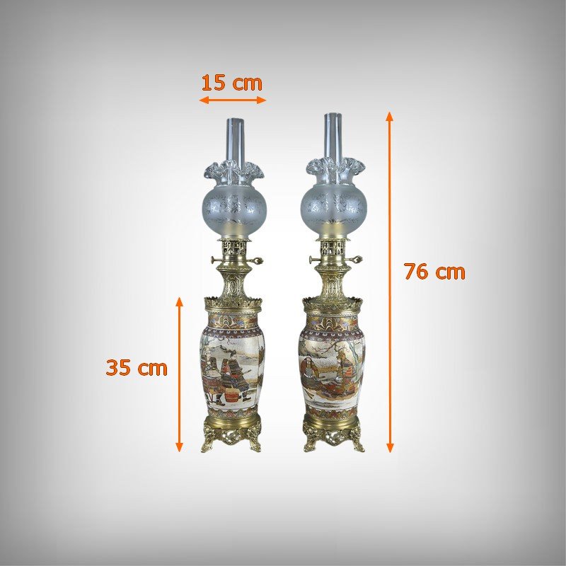 Pair Of Satsuma Porcelain And Bronze Kerosene Lamps, Japan – Late 19th Century-photo-8