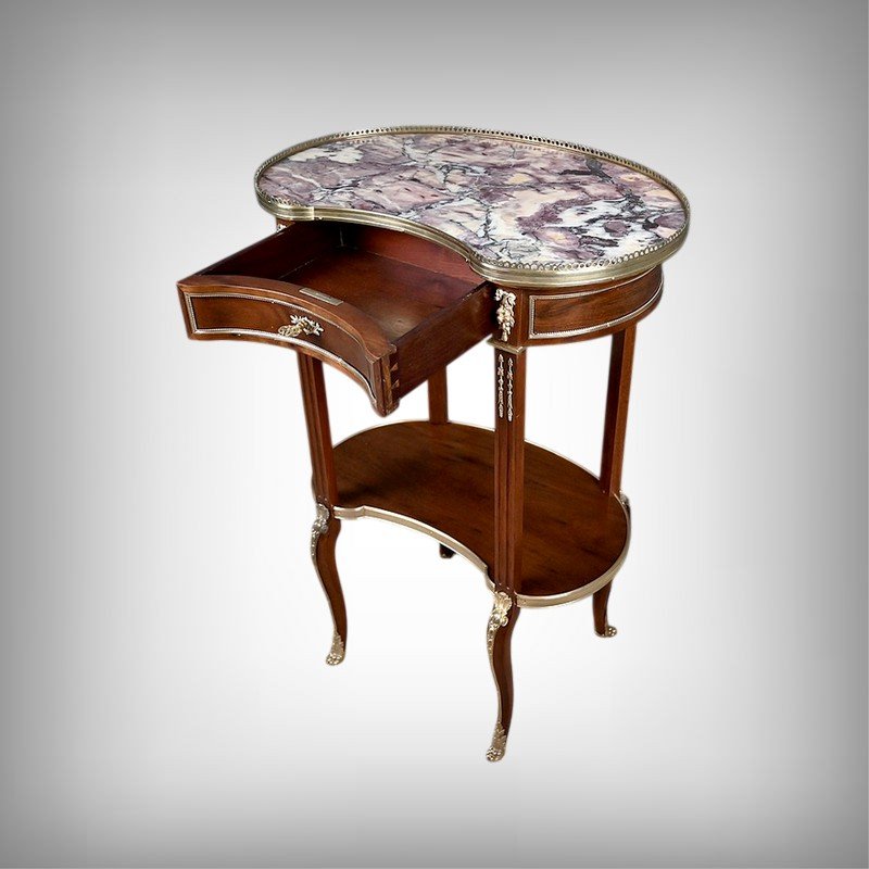 Small Kidney-shaped Mahogany Table, Transition Style – Early 20th Century-photo-2