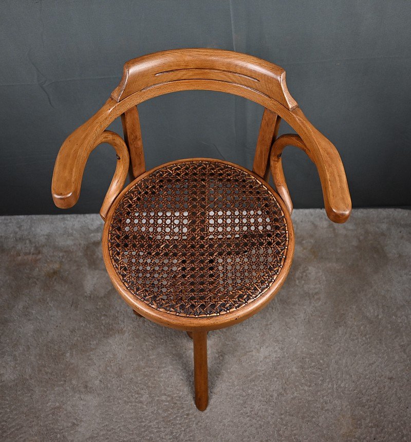 Fauteuil Pivotant pour Enfant en Hêtre teinté, esprit Thonet – Début XXe-photo-2