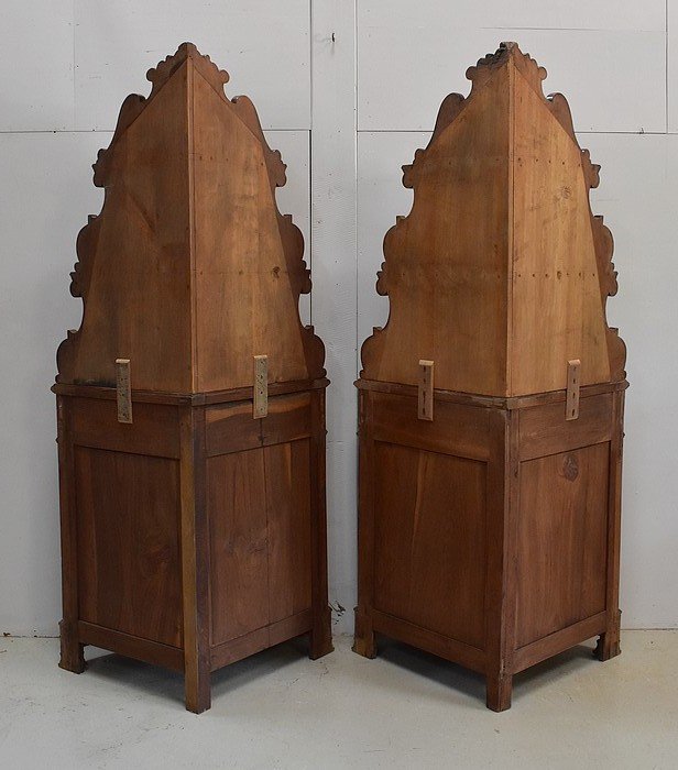 Rare Pair Of Corner Cabinets In Walnut - Late Nineteenth-photo-8