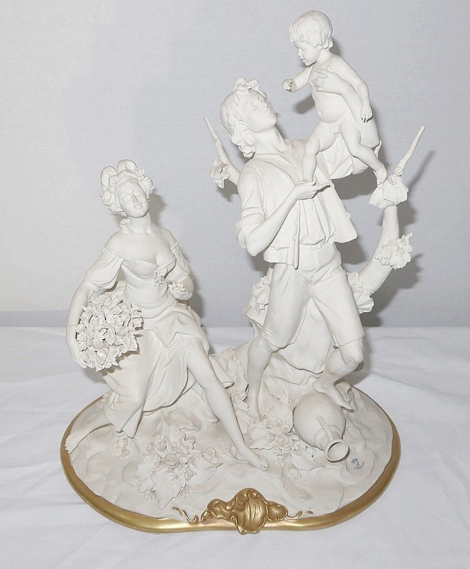 Biscuit Group From Capodimonte, Signed C. Villari - Twentieth