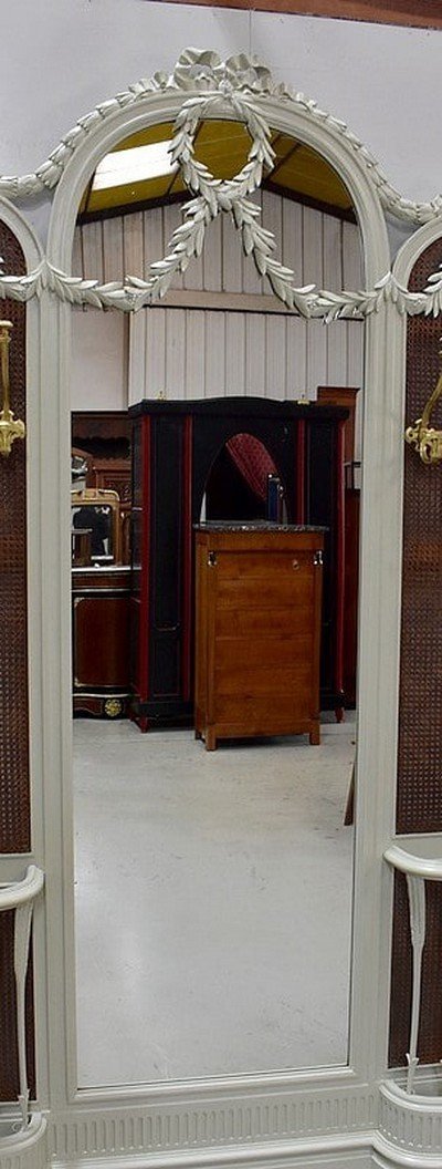 Important Cream Wall Cloakroom, With Mirror And Caning, Louis XVI Taste - 1900-photo-1