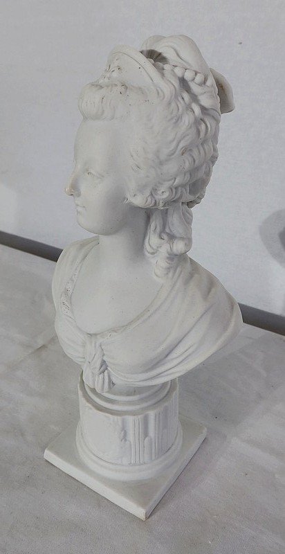  Buste En Biscuit De Marie Antoinette – Fin XIXe -photo-3