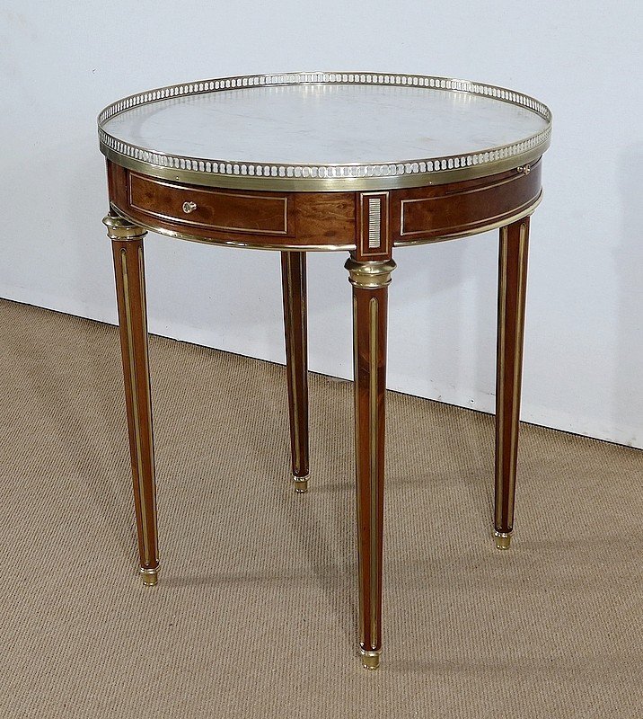 Bouillotte Table In Mahogany And Carrara Marble, Louis XVI Style - Mid-19th Century