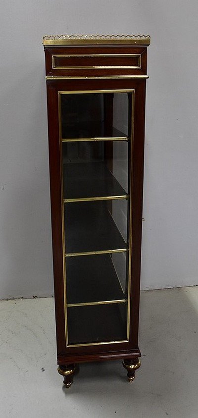Small Showcase In Solid Mahogany And Veneer, Louis XVI Style - Late Nineteenth-photo-5