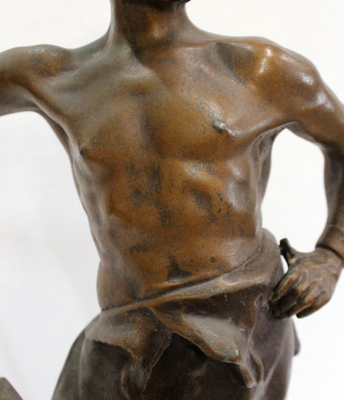 Bronze à Patine Brune Et Dorée « Le Travail », Par Rousseau – Début XXe-photo-2