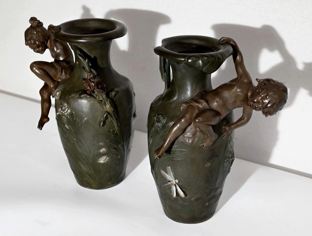 Pair Of Regulate Vases, A. Moreau - Late Nineteenth-photo-2