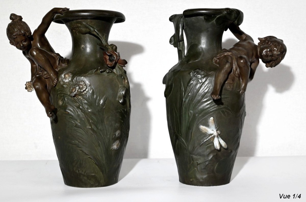 Pair Of Regulate Vases, A. Moreau - Late Nineteenth-photo-4