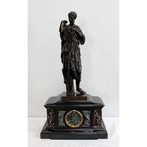 Pendule De Propriété En Bronze Et à l'Antique - Fin XIXe