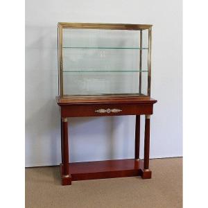 Showcase Set On Mahogany Console - 1st Part Twentieth