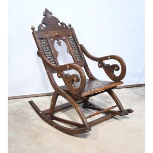 Syrian Rocking Chair In Walnut – Late 19th Century