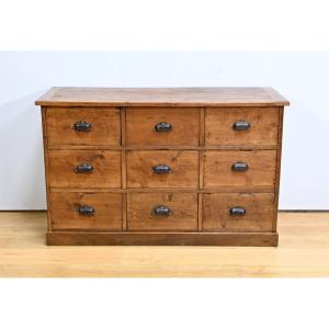 Oak Commercial Furniture – 1900
