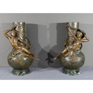 Paire de Vases en Régule, signés L. Moreau – Fin XIXe
