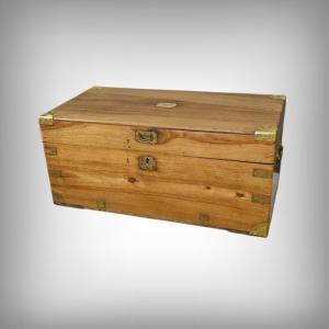 Marine Trunk In Camphor Wood, India – Late 19th Century