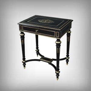 Table à Ouvrage en Bois noirci, époque Napoléon III – 2ème partie XIXe