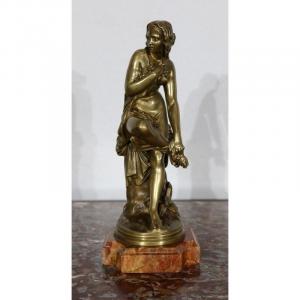 Bronze Of A Bather, By A. Carrier-belleuse - Mid Nineteenth