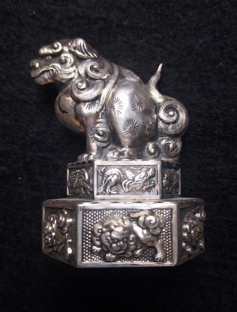SALIERE EN ARGENT CHIEN DE FO CHINE POUR L'EXPORT XIXème