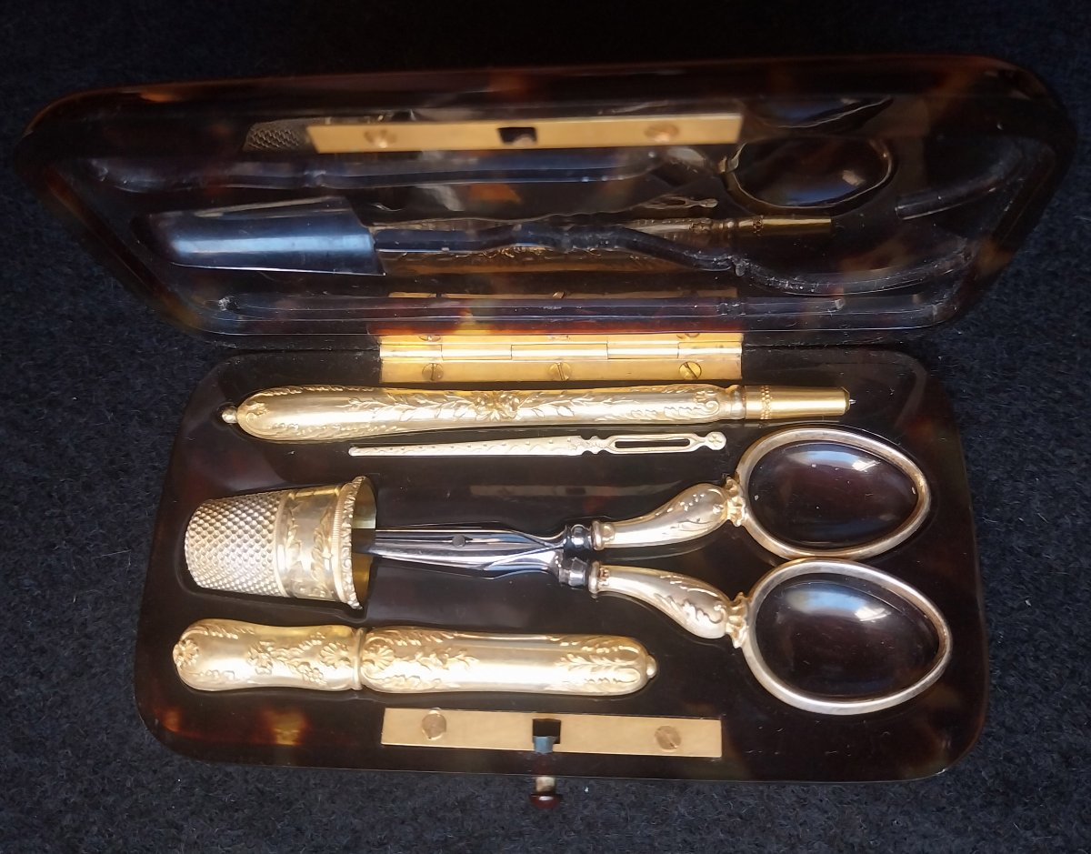 Vermeil And Tortoiseshell Sewing And Embroidery Kit - France, 19th Century-photo-2