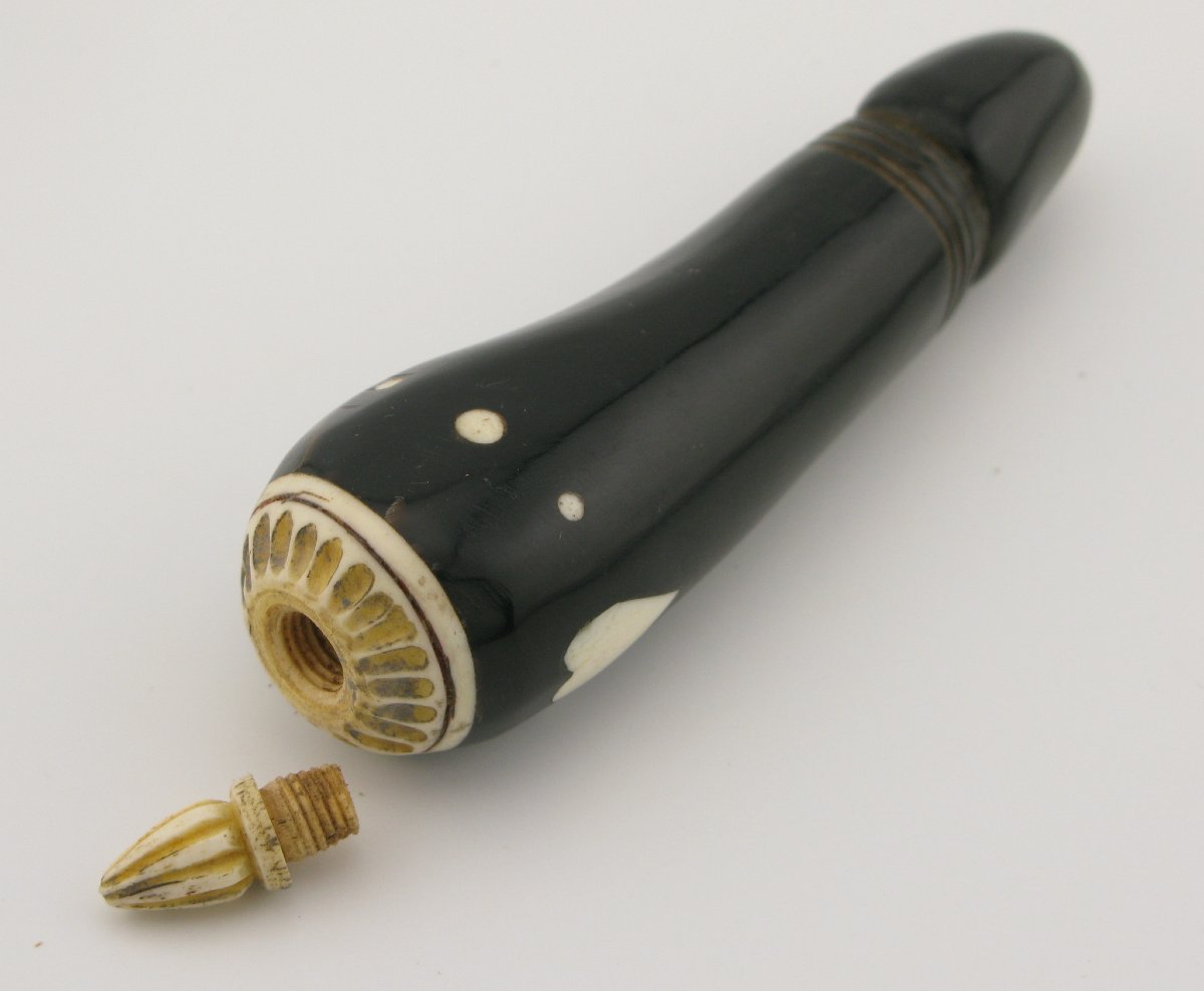 Bouteille de parfum érotique en corne de prisonnier de guerre Napoléonien, coffret en paille-photo-5