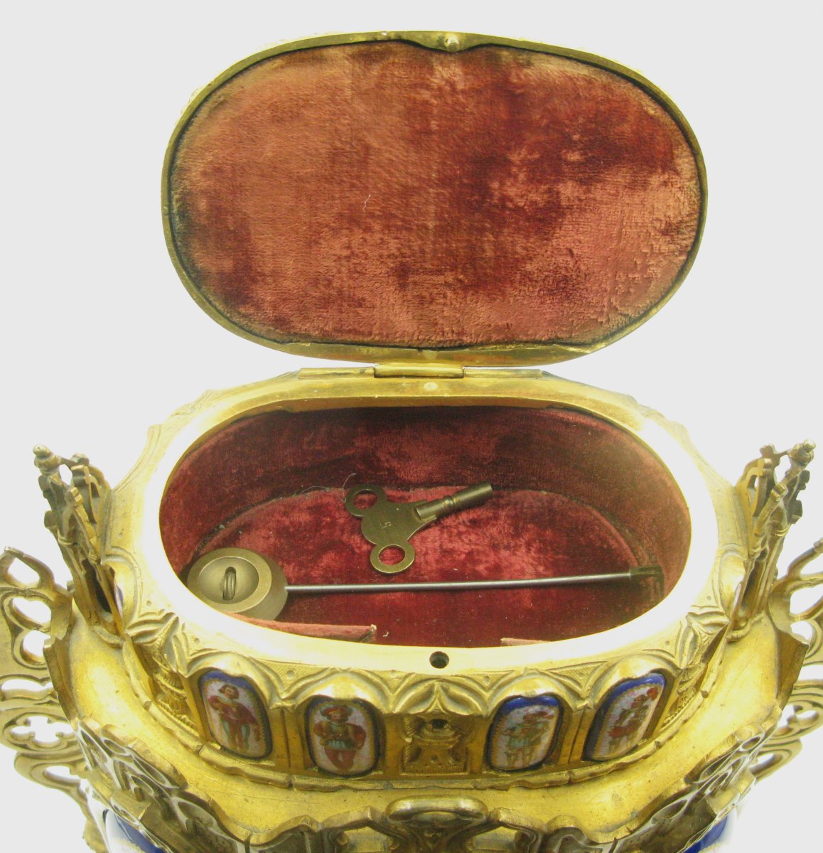 Pendule/coffret à bijoux en bronze doré de style médiéval-romantique français du XIXe siècle-photo-1