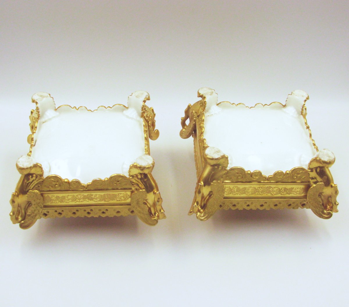 Pair Of 19th Century Porcelain Perfume Bottles By Jacob Petit Paris-photo-3