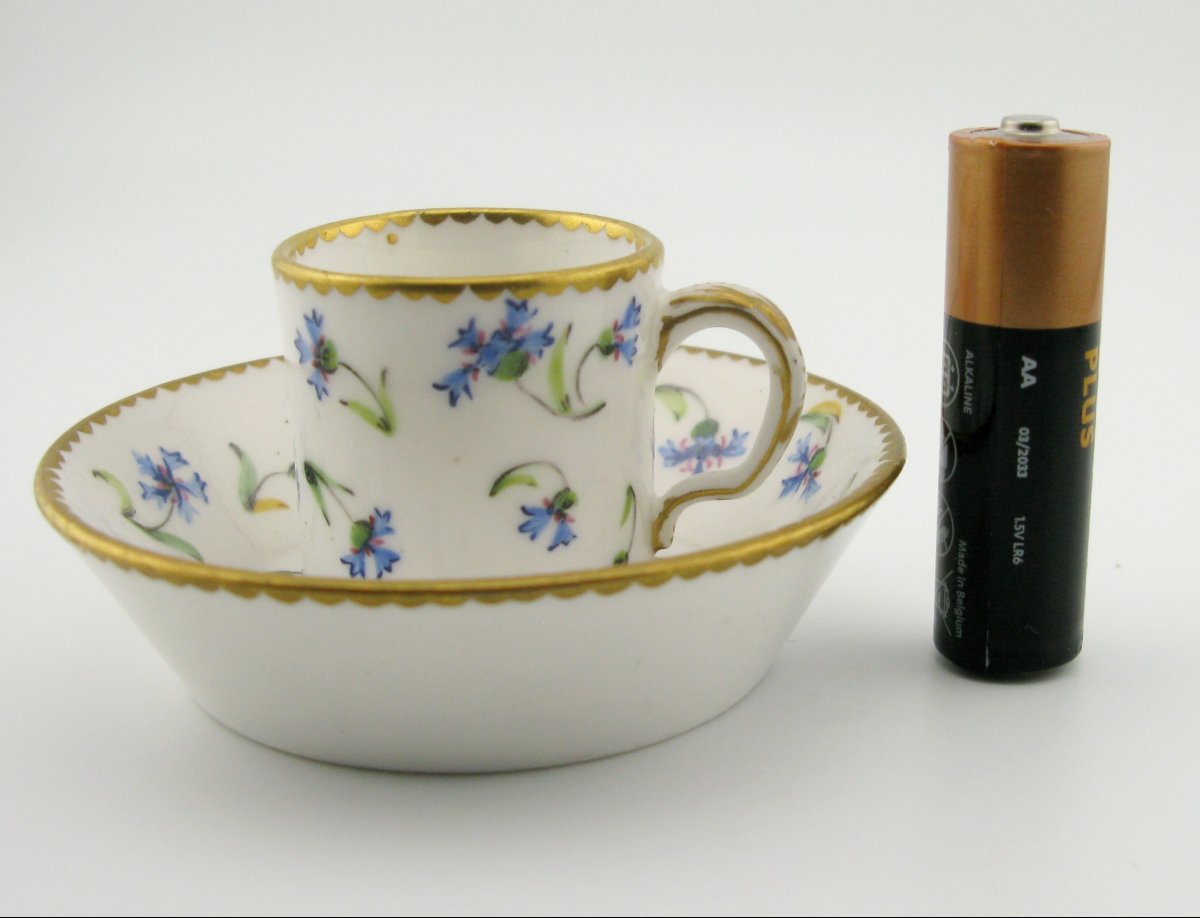 18th Century Sèvres Miniature Coffee Tin/cup And Saucer, 1783-photo-3