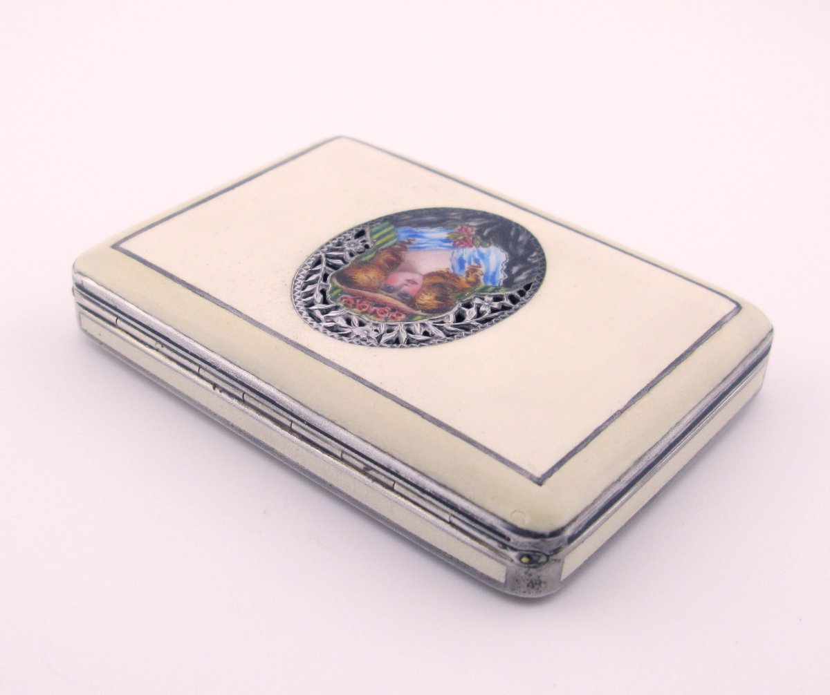 Early 20th Century Pomander/vinaigrette Box,sterling Silver, Cream Hardstone, And Enamel-photo-7