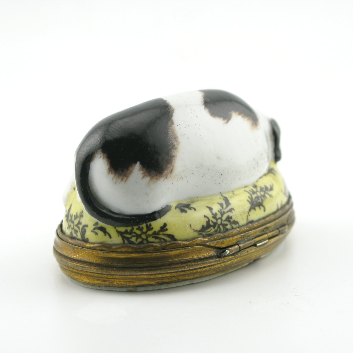 Tabatière/bonbonnière en porcelaine de Mennecy, XVIIIe siècle, représentant un chien et un chio-photo-4