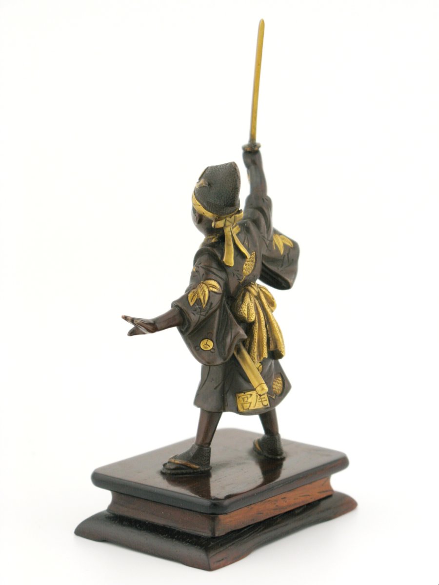 Guerrier okimono en bronze doré de Miyao Eisuke, période Meiji, Japon, XIXe siècle-photo-2