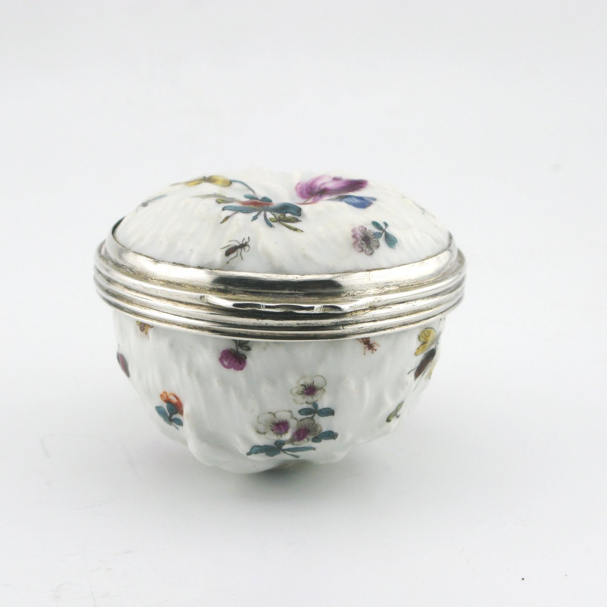 Tabatière/bonbonnière en porcelaine allemande du XVIIIe siècle-photo-2