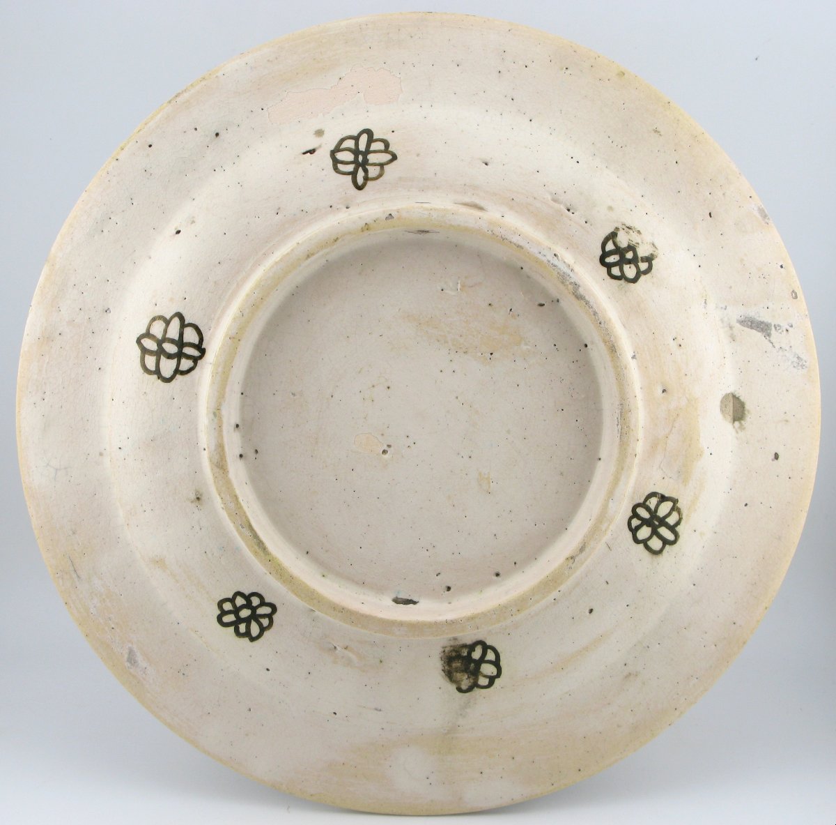 Early 17th Century Iznik Pottery Dish Ottoman Turkey, Circa 1620-photo-2