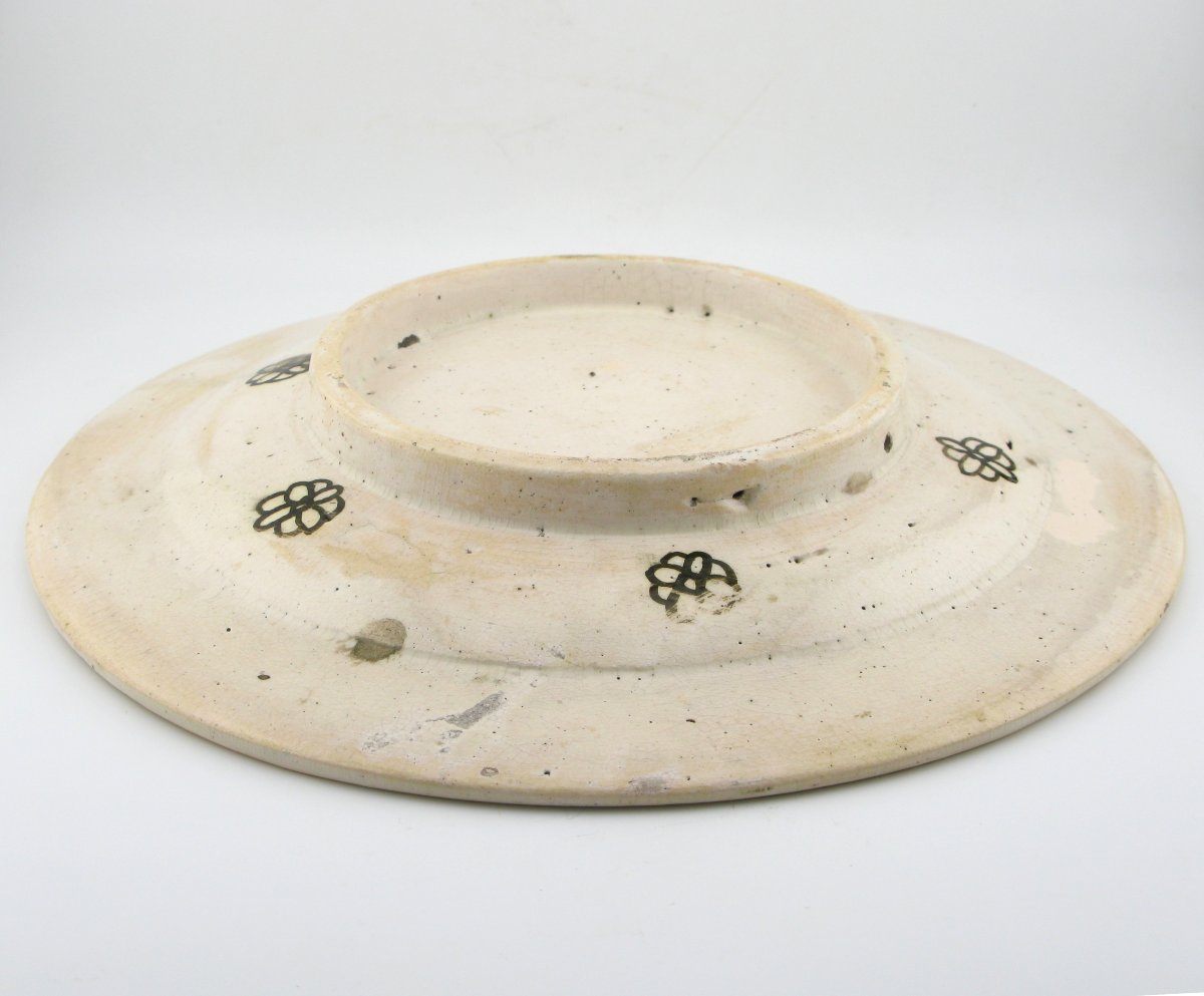 Early 17th Century Iznik Pottery Dish Ottoman Turkey, Circa 1620-photo-4