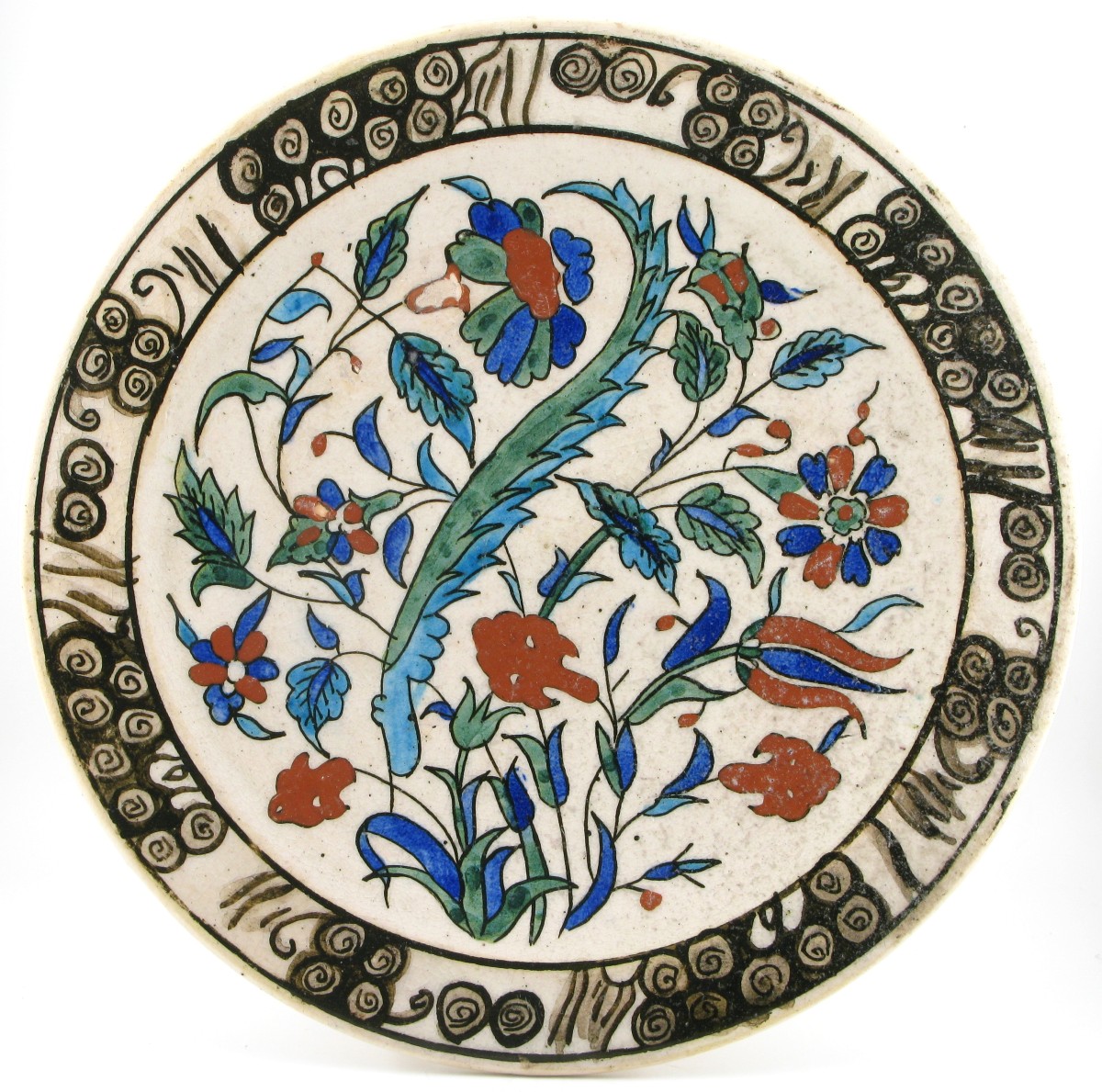 Early 17th Century Iznik Pottery Dish Ottoman Turkey, Circa 1620