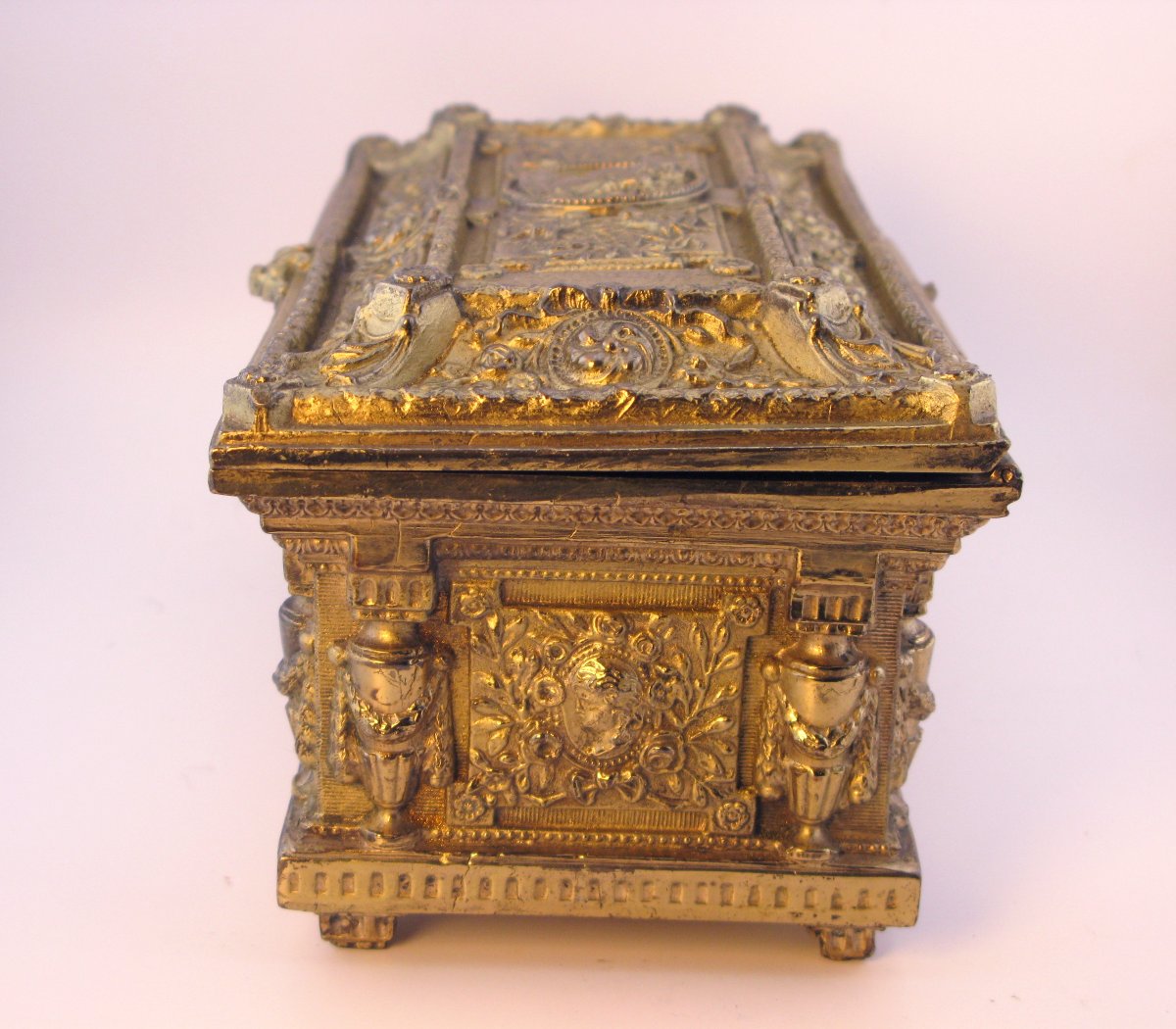 Coffret à bijoux/boîte à musique en métal doré français ou italien de la fin du XIXe siècle-photo-2