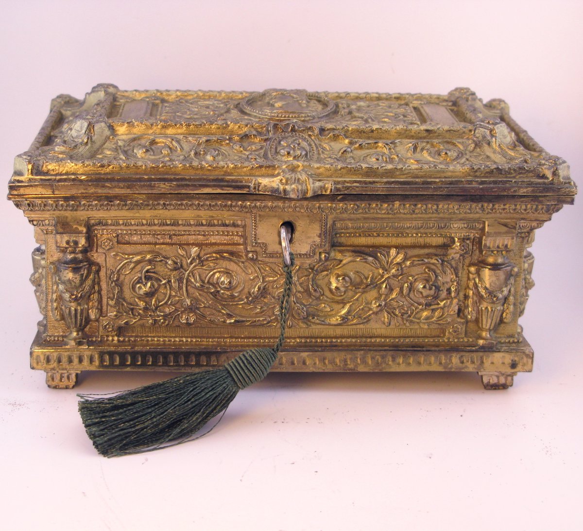 Coffret à bijoux/boîte à musique en métal doré français ou italien de la fin du XIXe siècle-photo-6