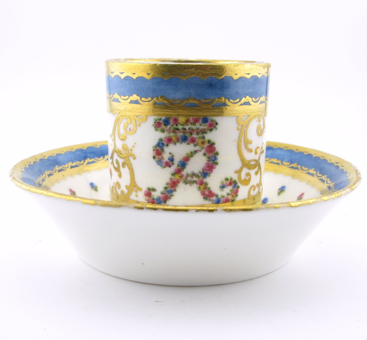 A Small 18th Century Sèvres Porcelain Coffee Cup And Saucer, 1784-photo-3