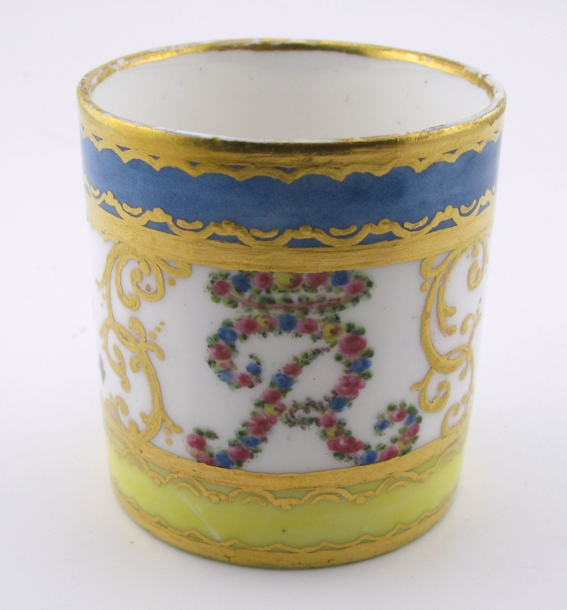 A Small 18th Century Sèvres Porcelain Coffee Cup And Saucer, 1784-photo-4