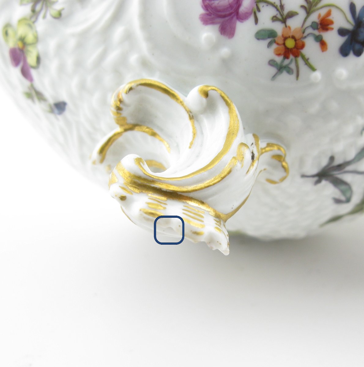 Aiguière en porcelaine de Meissen, monture en vermeil, vers 1745, modelée par J.G. Ehder-photo-5