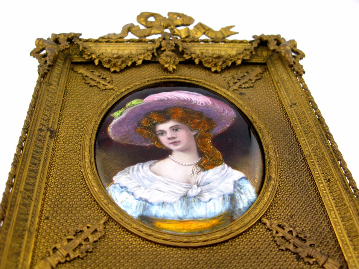 Portrait en émail français d'une dame dans un cadre de style Empire, vers 1900-photo-3