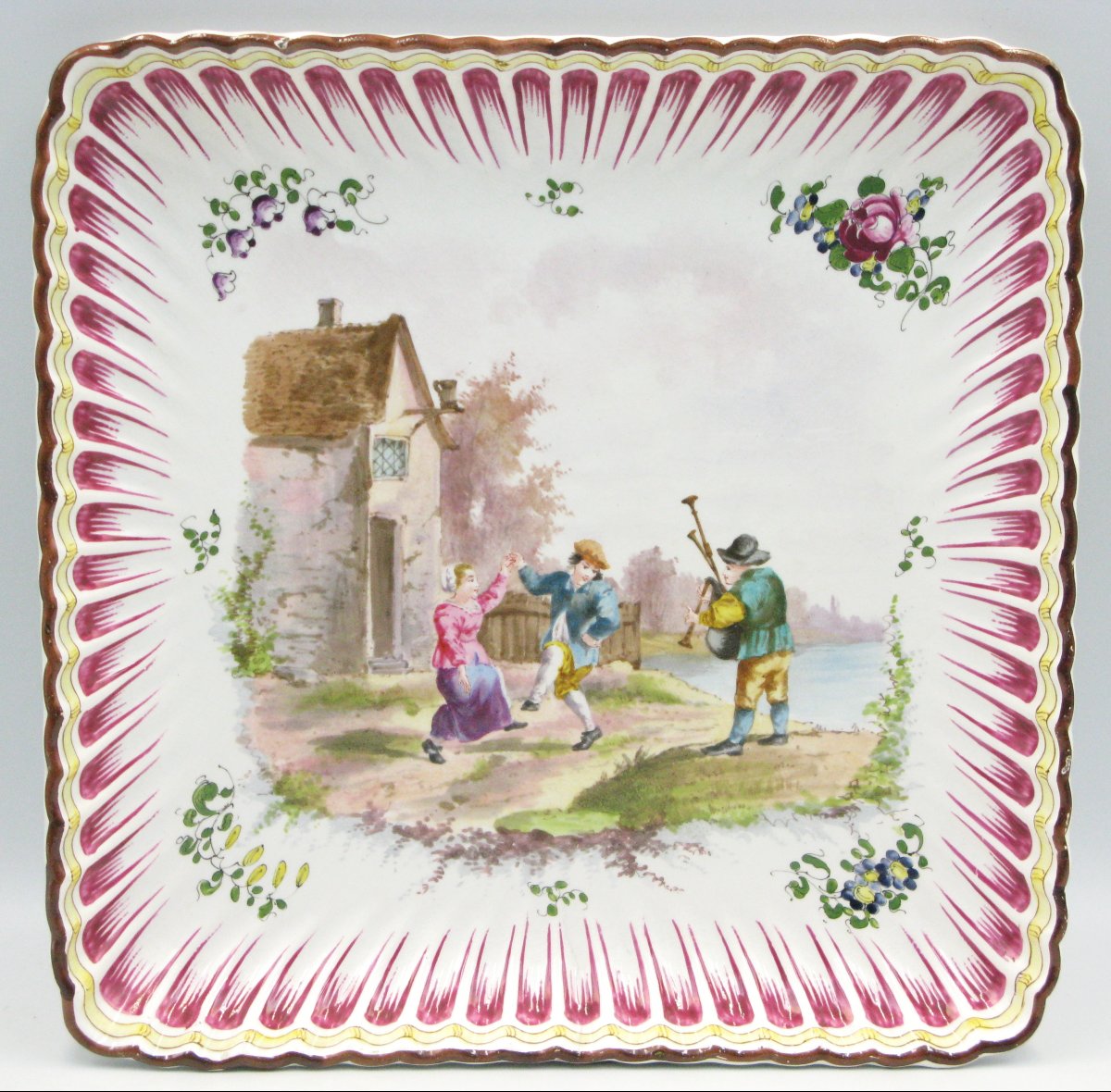 Pair Of Veuve Perrin Marseille Faience Dishes, 18th Century-photo-2