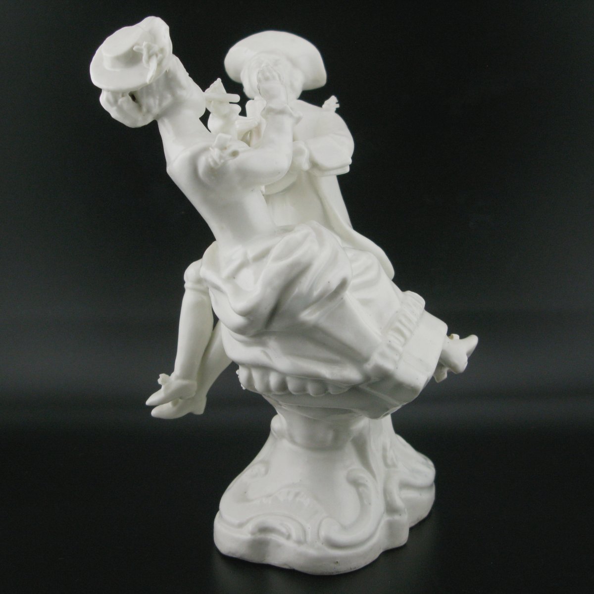 Groupe de musiciens en porcelaine de Gerault d'Areaubert, Orléans, vers 1765-photo-5