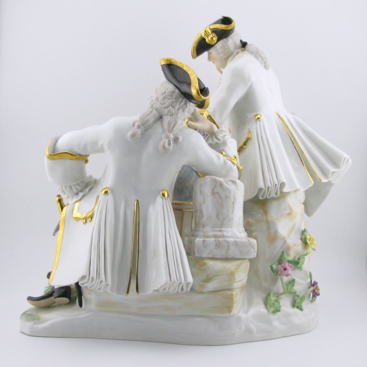 Meissen Porcelain Figural Group Freemasons After Kaendler-photo-1