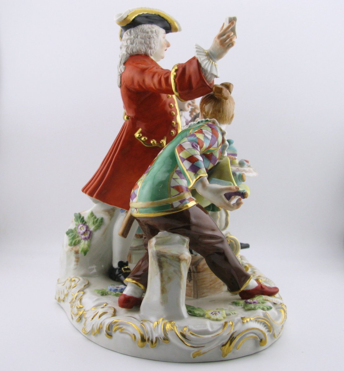 Groupe figuratif en porcelaine de Meissen, Le Dentiste, d'après Kändler-photo-3
