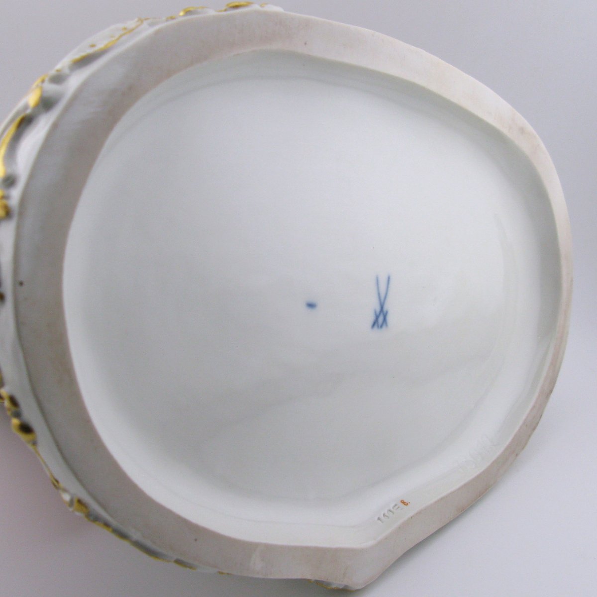 Groupe figuratif en porcelaine de Meissen, Le Dentiste, d'après Kändler-photo-6