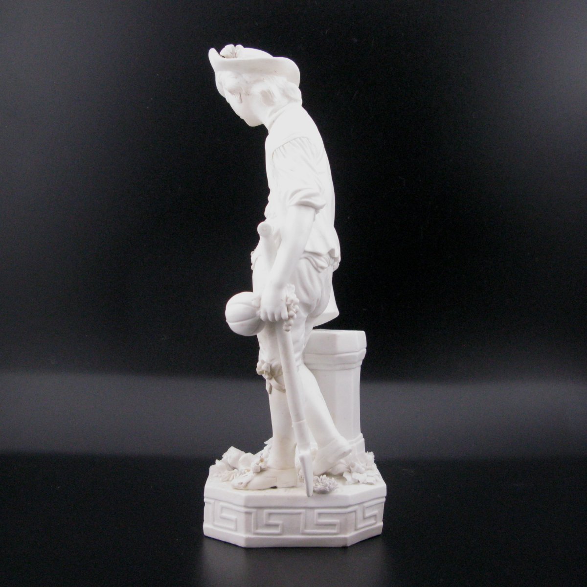 Derby Biscuit Porcelain Figure Of A Gardener, 18th Century-photo-3