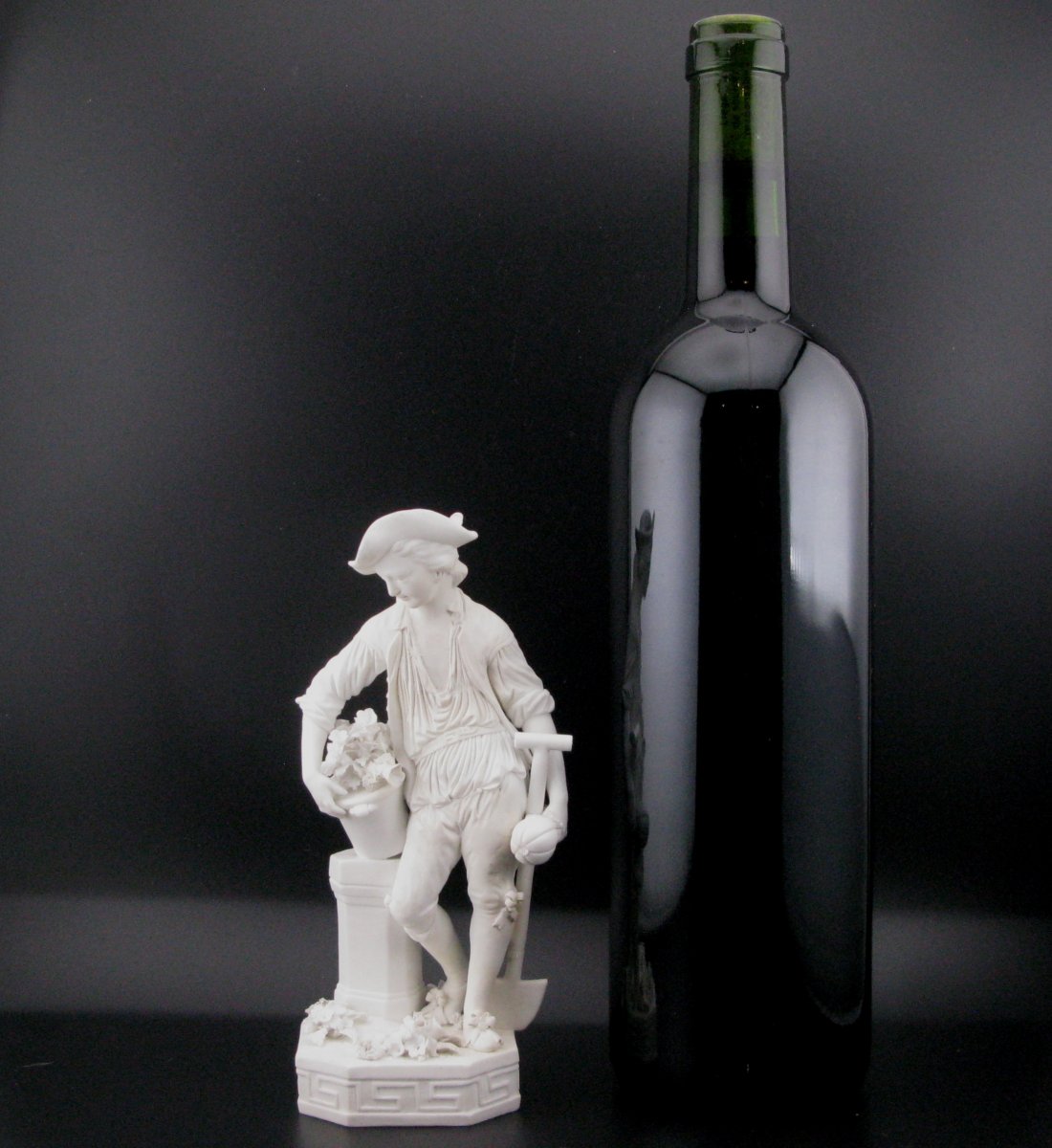Derby Biscuit Porcelain Figure Of A Gardener, 18th Century-photo-5