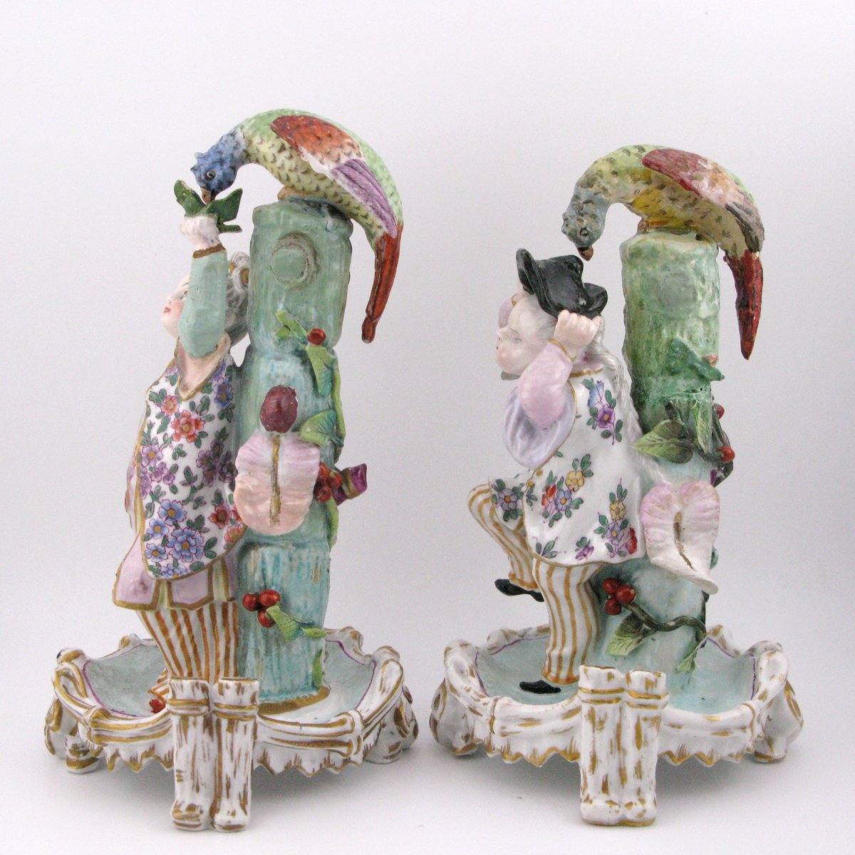 Paire de figurines en porcelaine de Thuringe (Allemagne), XVIIIe siècle, à décor chinois-photo-3